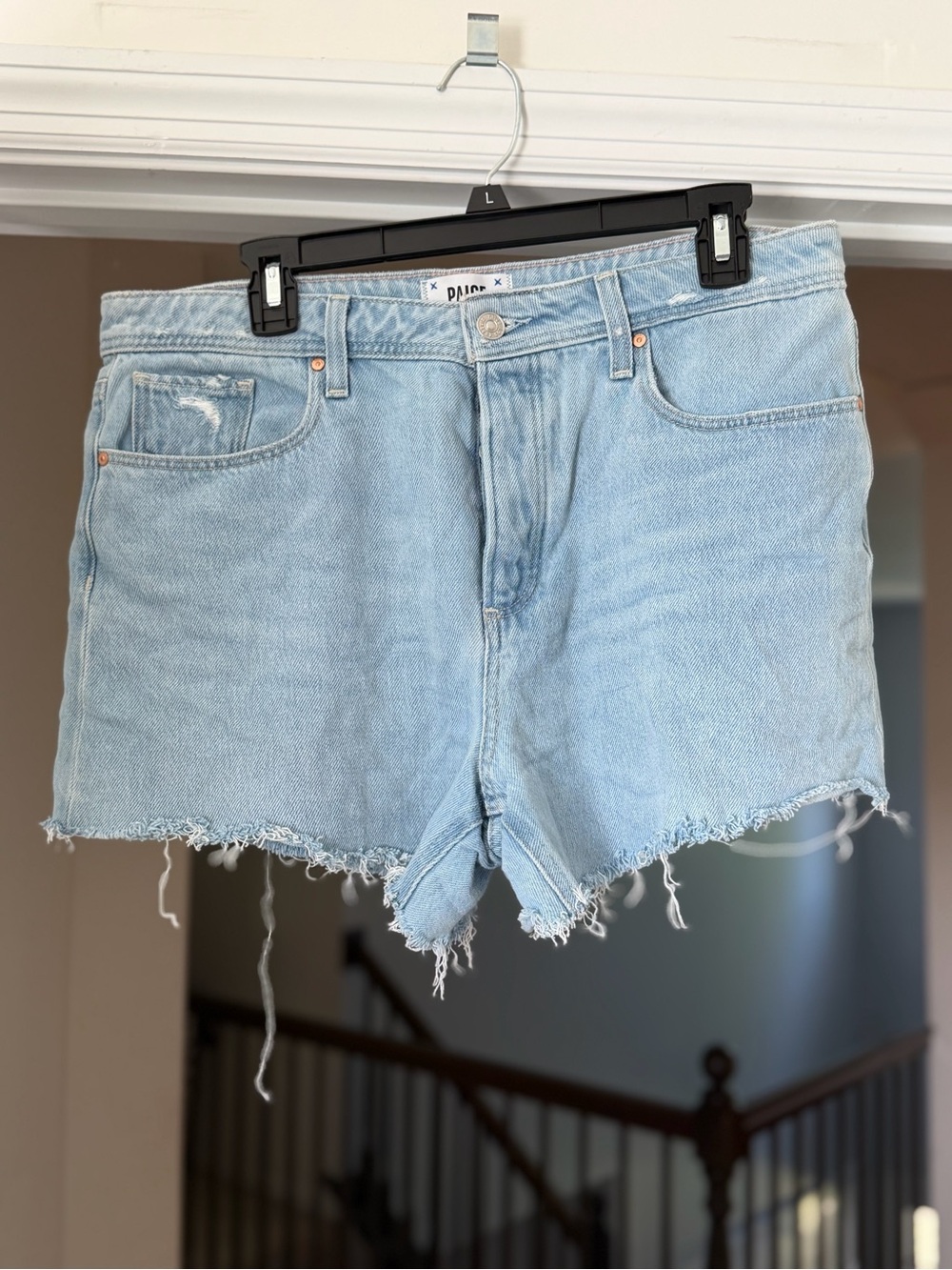 PAIGE Noella Denim Shorts Light Wash Button Fly Raw Hem Size 30